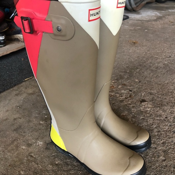 Hunter Boots - Picture 3 of 4